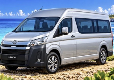 Toyota Hiace 12 seater